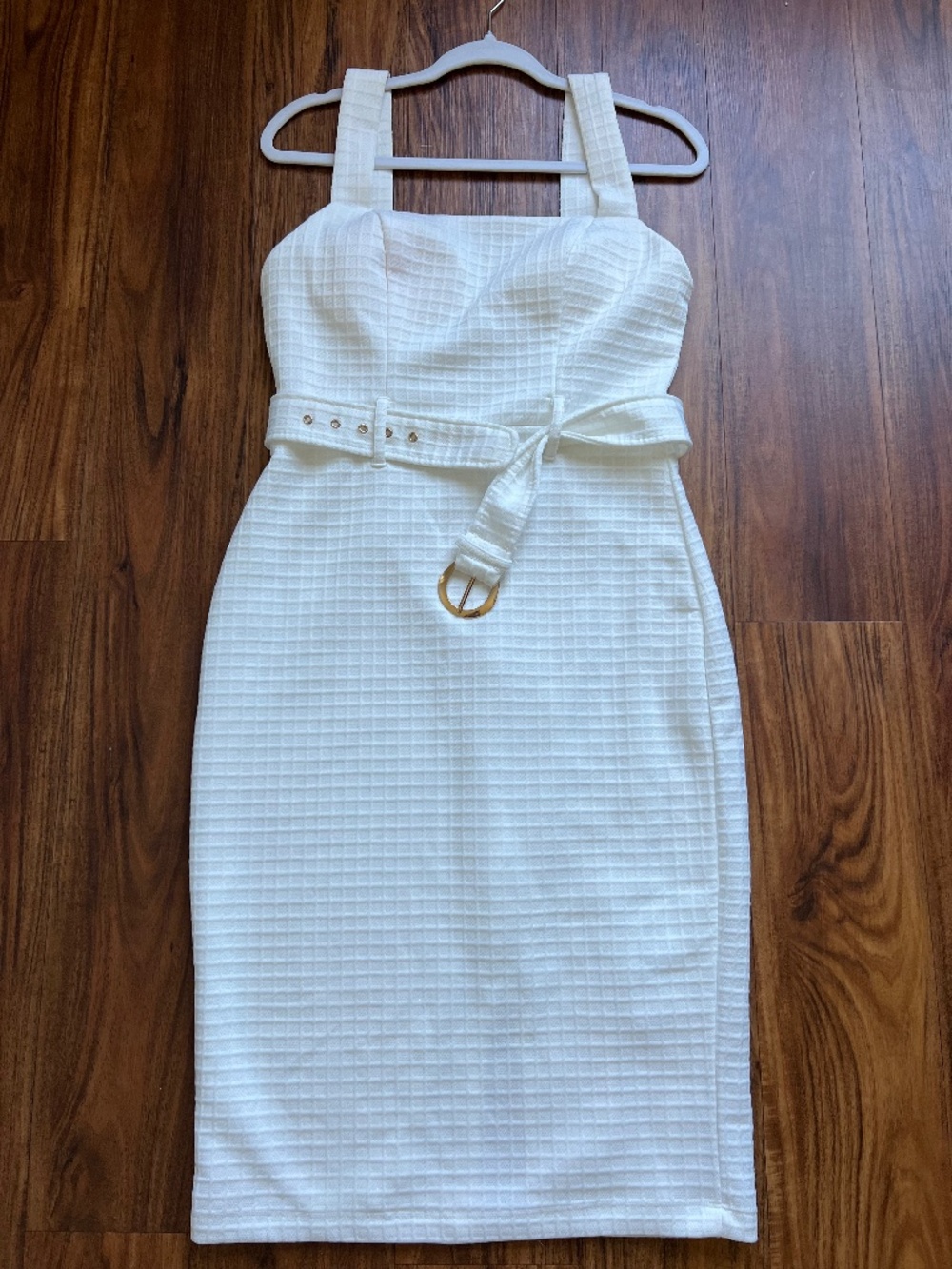 🤍 Premier Amour White Textured Belted Midi Dress – Size 10 LNWOT